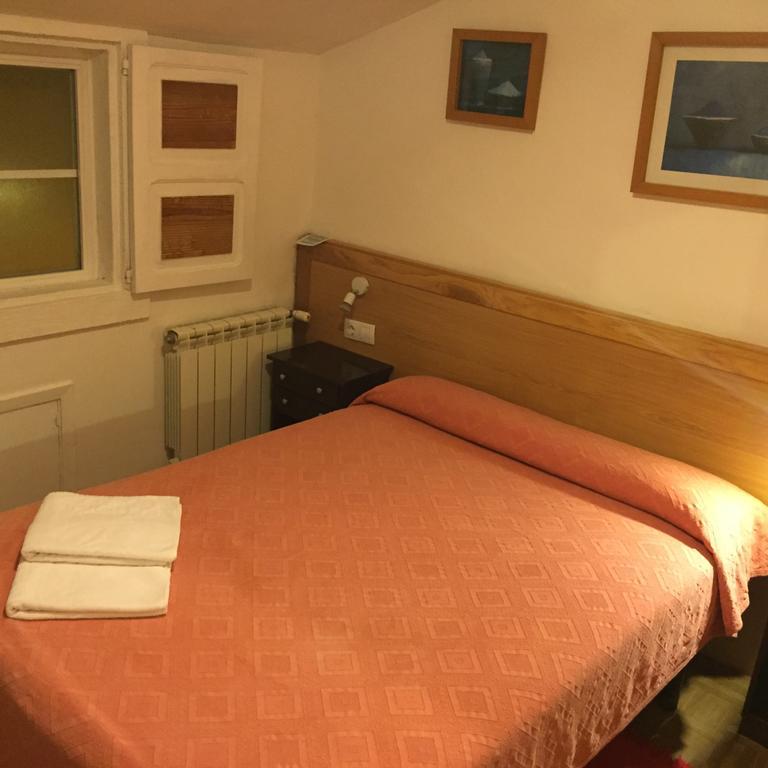 Casa Felisa Hotel Сантяго де Компостела Екстериор снимка